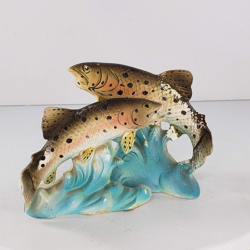 Vintage Enesco Rainbow Trout Salt Pepper Shaker Set Fish Leaping Water E-3241